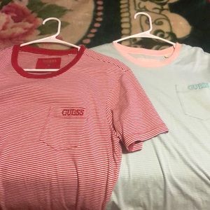 2 guess T-shirt’s